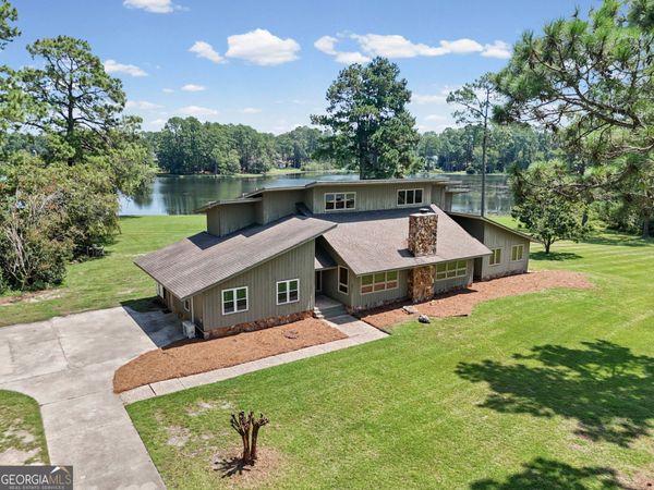 5307 Forest Lake Drive, Tifton, GA 31794