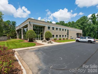 50 Fisk Drive , Arden, NC 28704