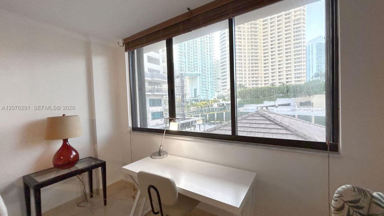 540 Brickell Key Dr, Unit 512, Miami, FL 33131 Photo