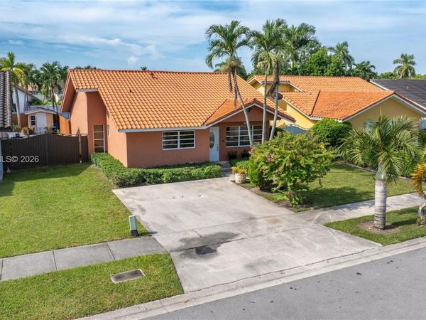 14526 SW 106th Ter , Miami, FL 33186