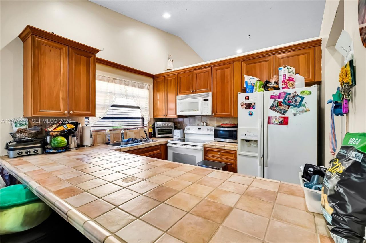 14526 SW 106th Ter , Miami, FL 33186 Photo