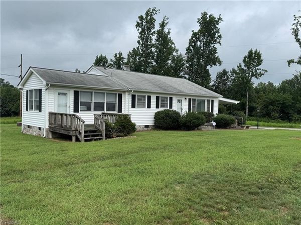 1100 Ben Smith Road , Siler City, NC 27344