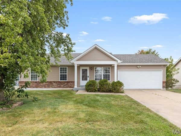 679 Dundee Court, Wentzville, MO 63385