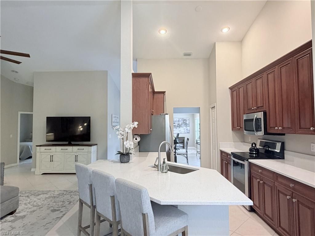 6345 Lexington Court , Unit 201, Naples, FL 34110 Photo