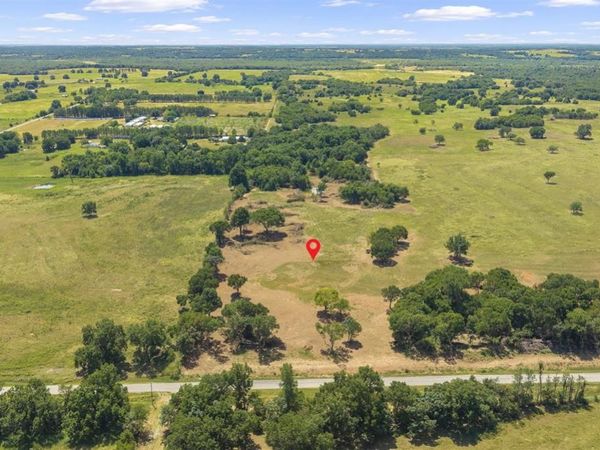 Box Road, Lexington, OK 73051
