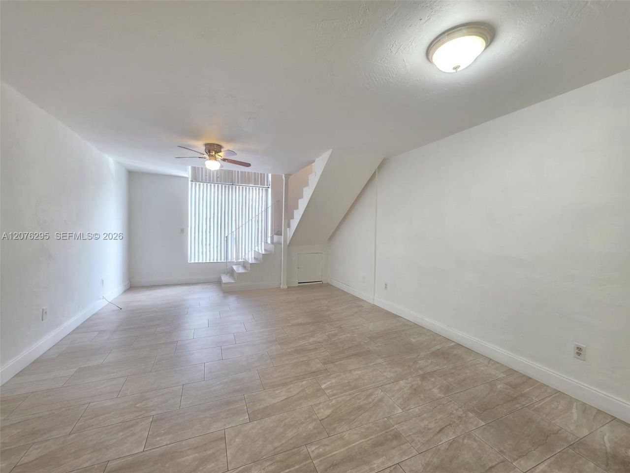 10905 N Kendall Dr, Unit 410, Miami, FL 33176 Photo