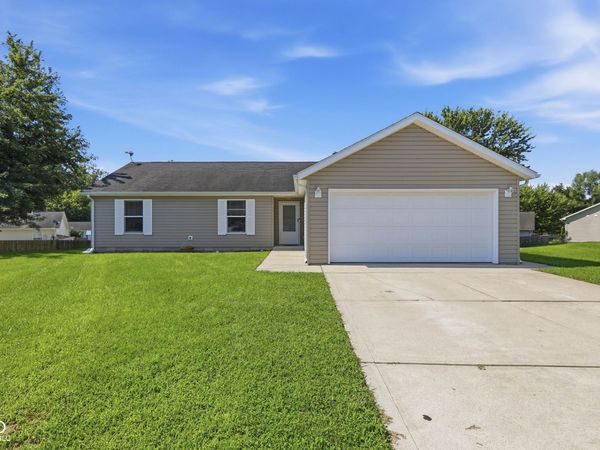 7358 S Millikan Court, Nineveh, IN 46164