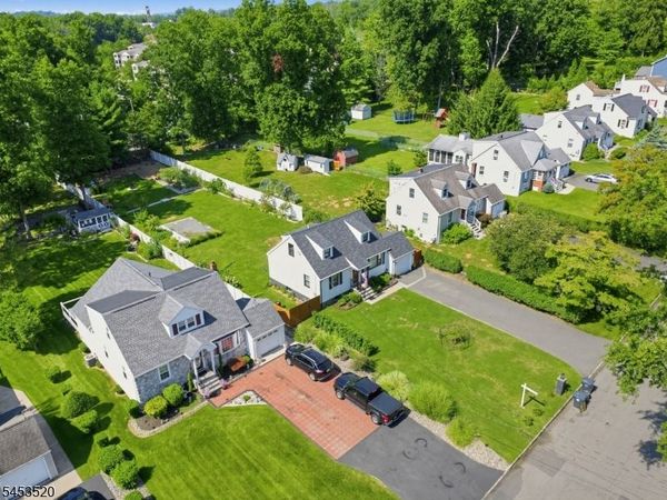 9 Frederick Pl, Hanover, NJ 07927