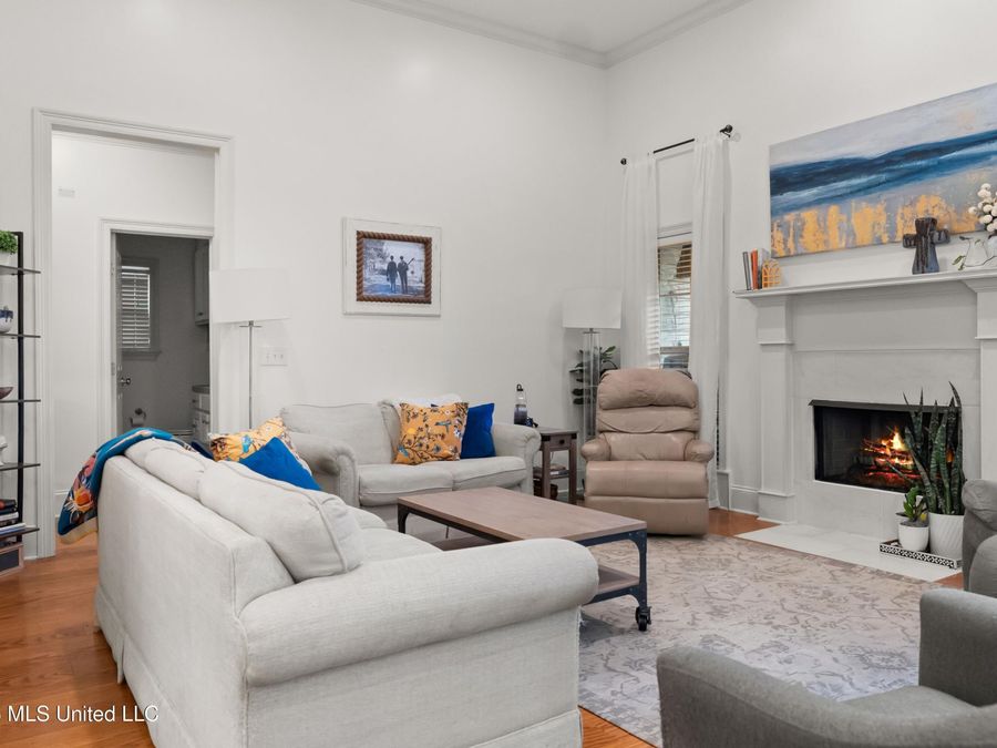 Property Image 6
