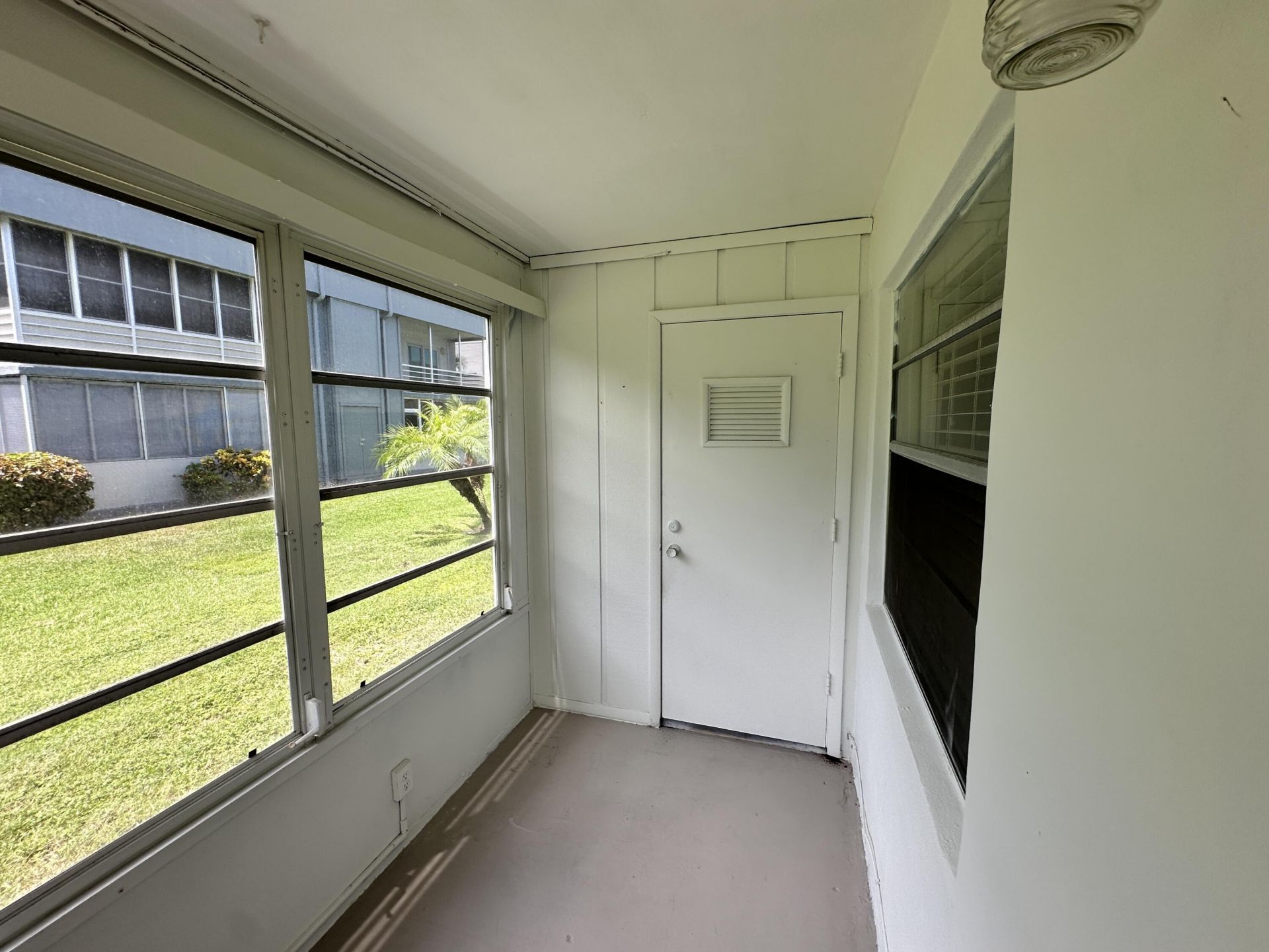 248 Piedmont F, Delray Beach, FL 33484 Photo