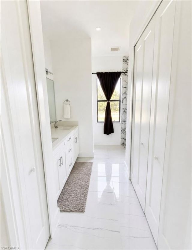 766 Chemstrand St E, Lehigh Acres, FL 33974 Photo