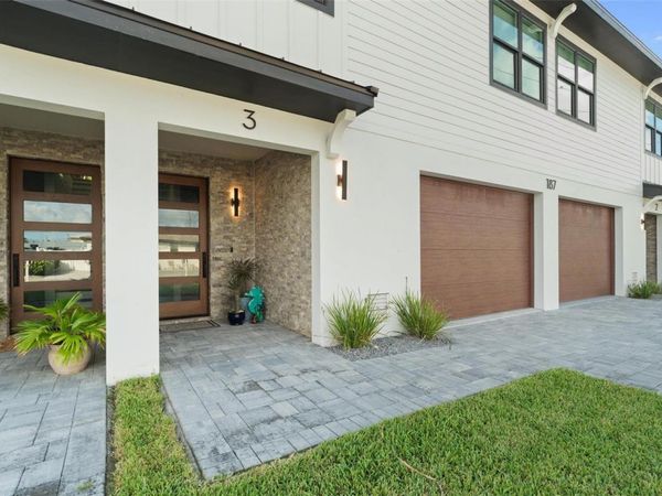 187 145TH AVENUE E, Unit 3, MADEIRA BEACH, FL 33708