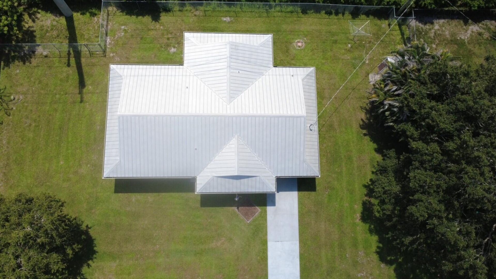5572 SE Cable Drive, Stuart, FL 34997 Photo