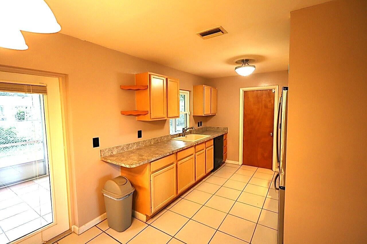 5572 SE Cable Drive, Stuart, FL 34997 Photo