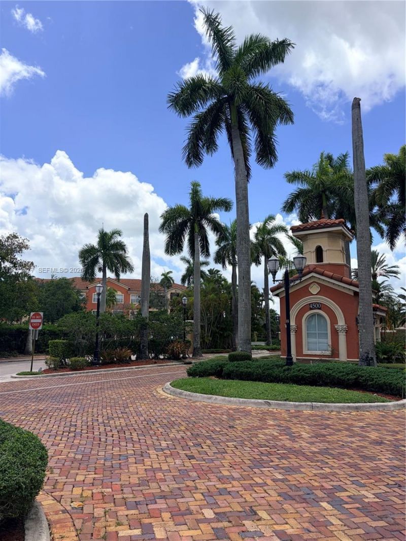 4706 SW 160th Ave , Unit 137, Miramar, FL 33027 Photo