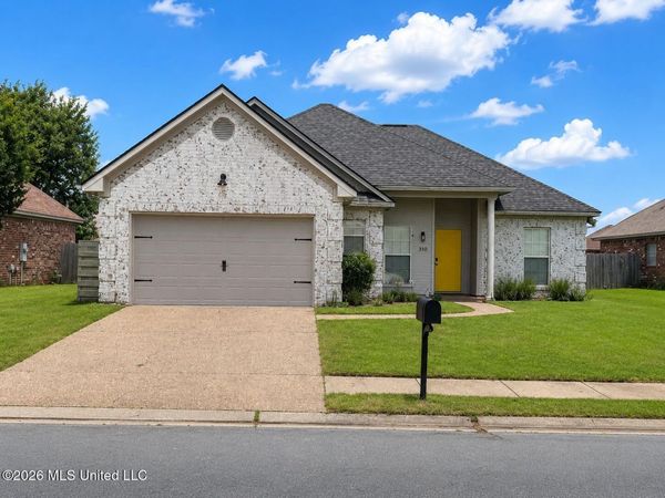 310 G W Bush Street, Brandon, MS 39047