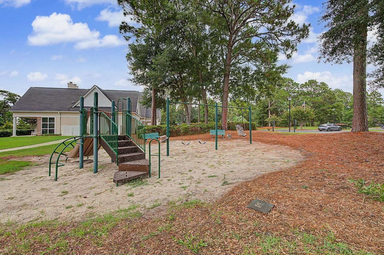380 Doral Dr. Photo 76