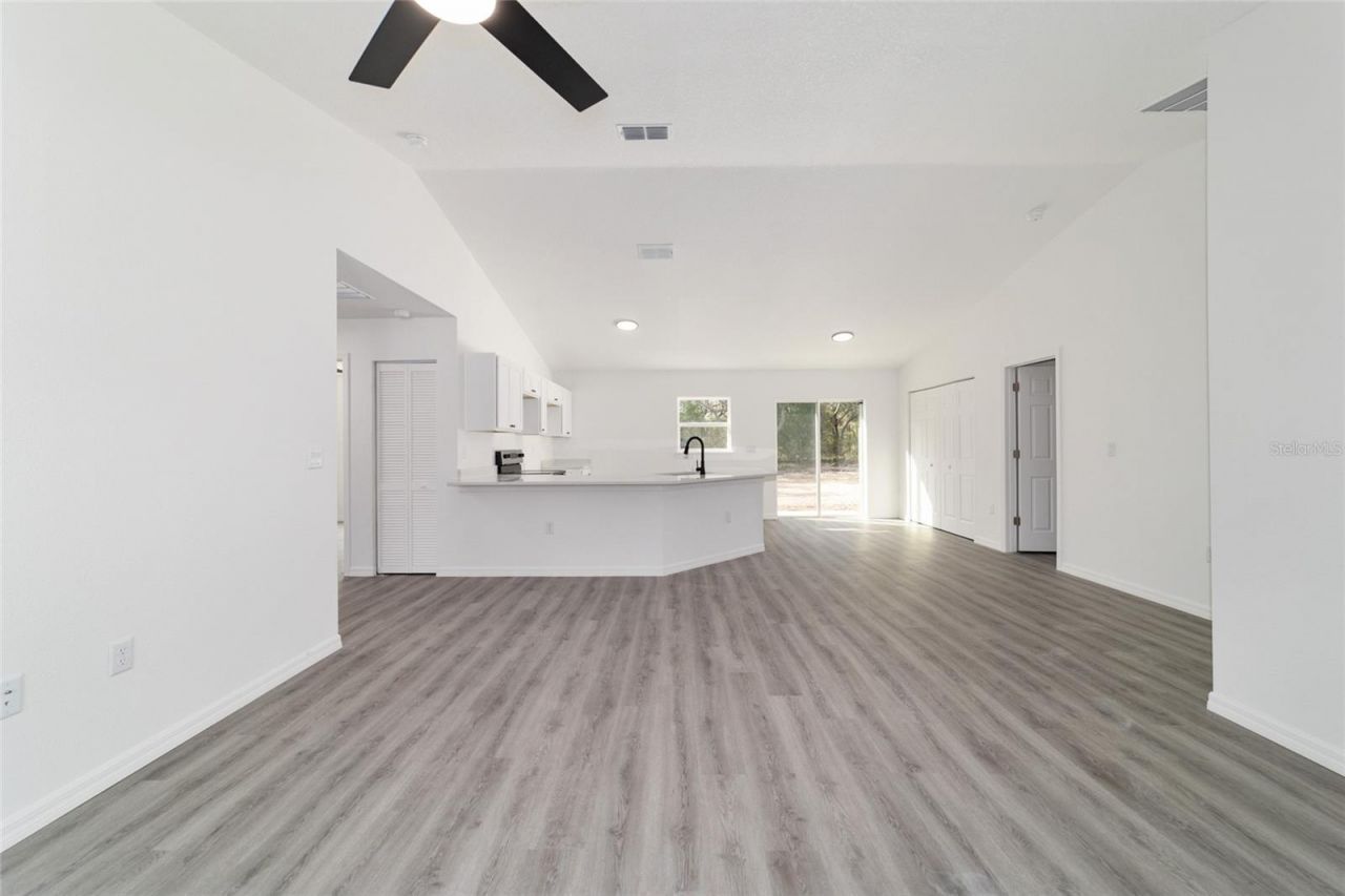 24492 NW Hemlock Avenue, Dunnellon, FL 34431 Photo