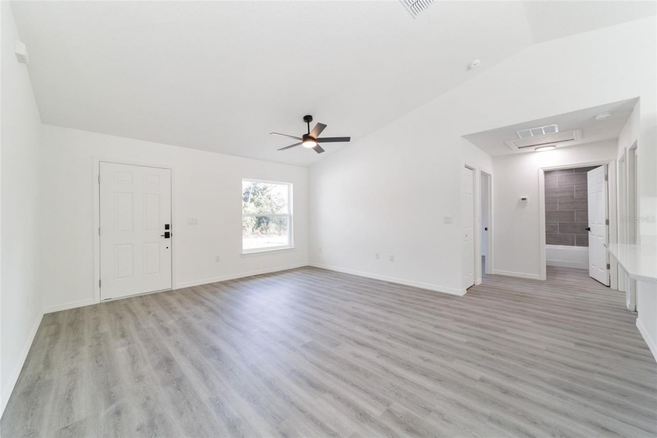 24492 NW Hemlock Avenue, Dunnellon, FL 34431 Photo