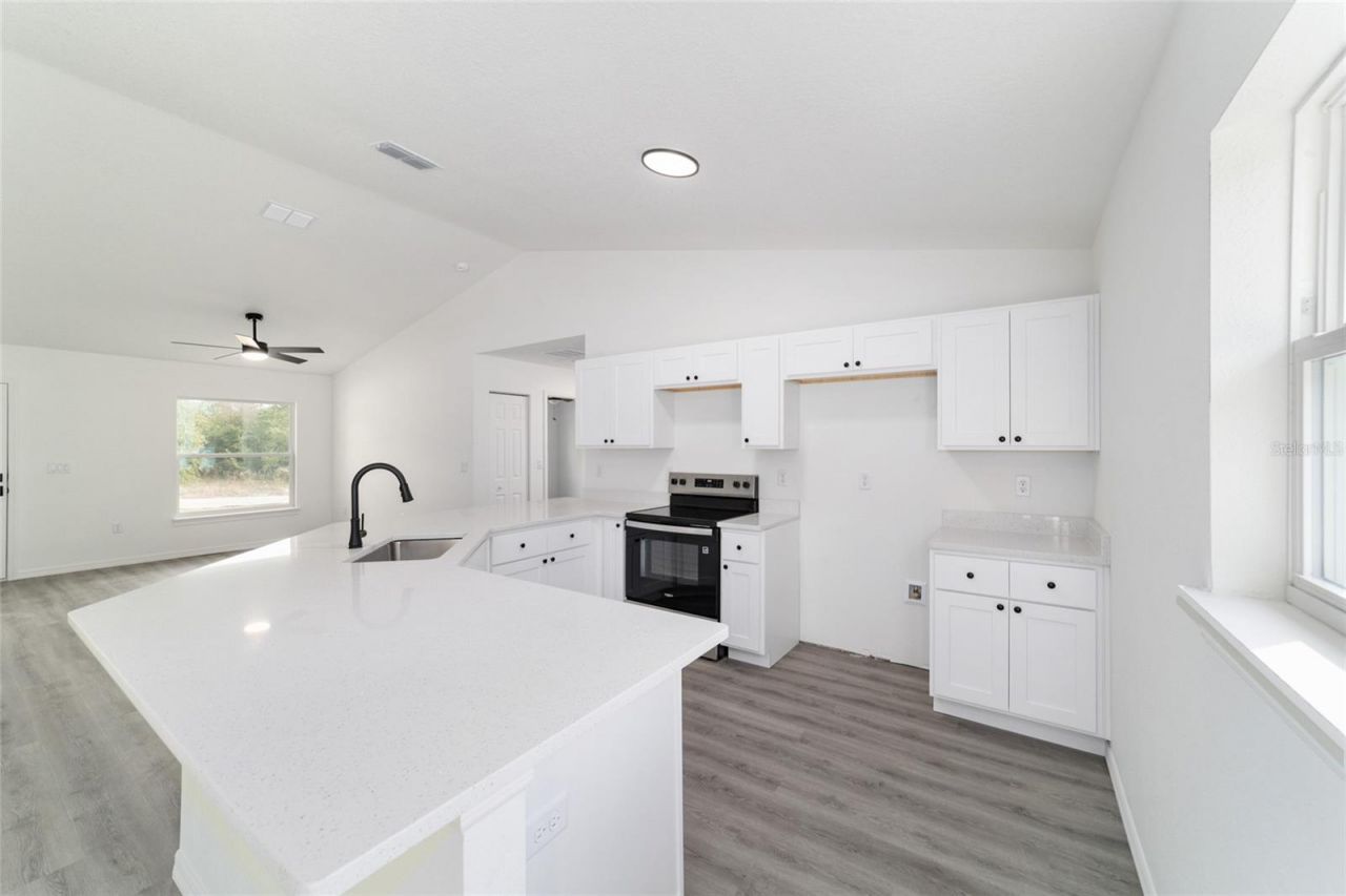 24492 NW Hemlock Avenue, Dunnellon, FL 34431 Photo