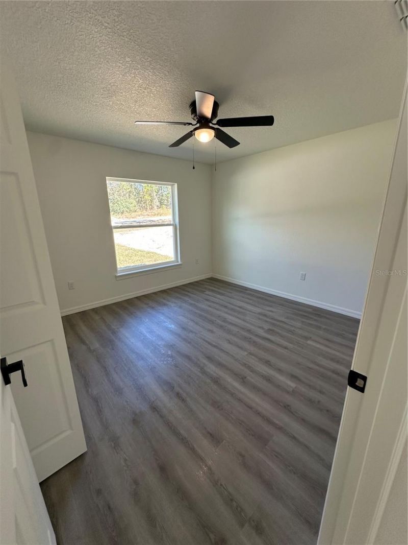 24492 NW Hemlock Avenue, Dunnellon, FL 34431 Photo