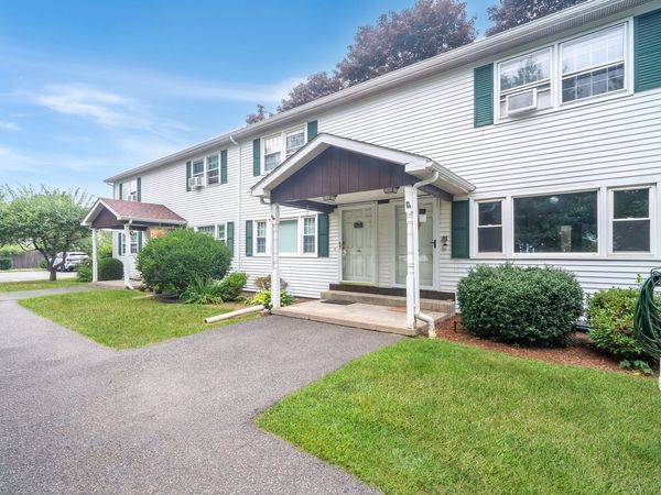 8 Keegan, Unit E, Greenfield, MA 01301