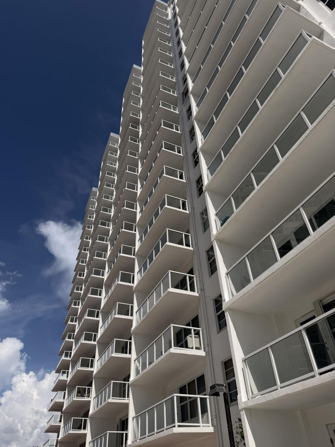 3750 Galt Ocean Drive, Unit 1504, Fort Lauderdale, FL 33308 Photo