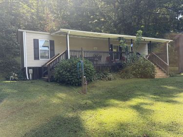 3562 Old Beaver Road, Frenchburg, KY 40322