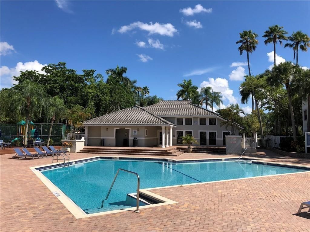11277 W Atlantic Boulevard, Unit 206, Coral Springs, FL 33071 Photo