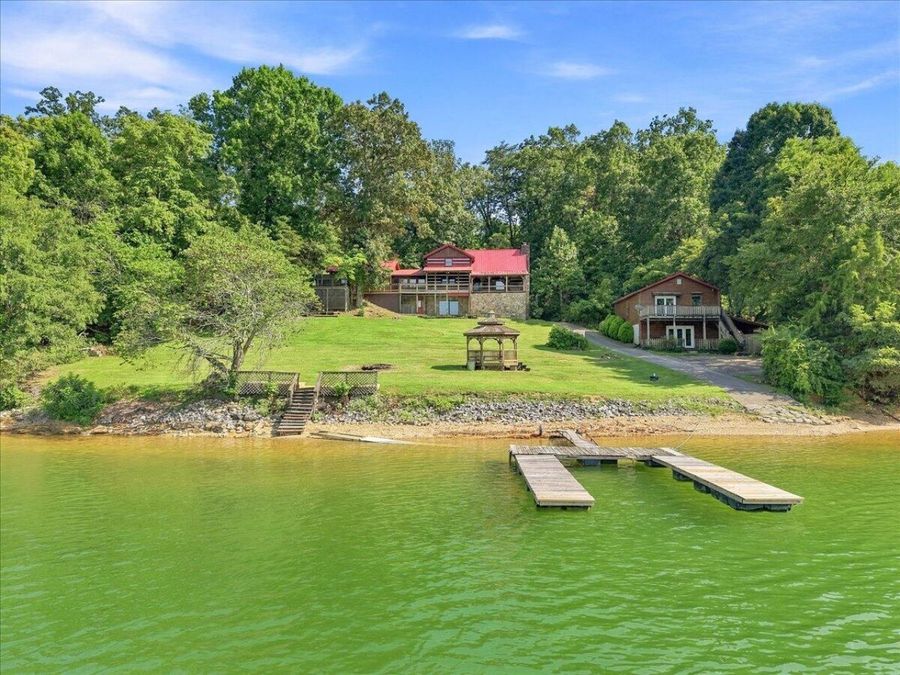 Property Image 96