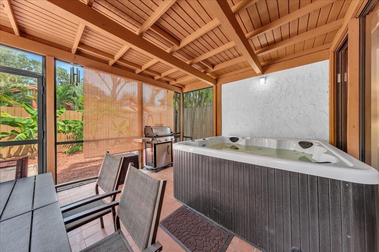 6120 NW 33rd Way, Fort Lauderdale, FL 33309 Photo