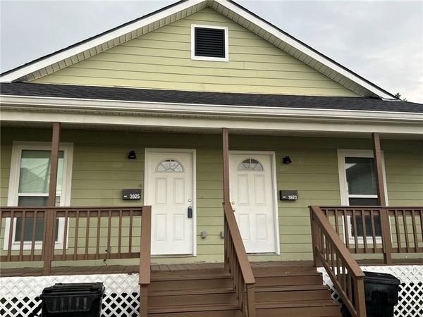 3925 RONEAGLE Way, New Orleans, LA 70122