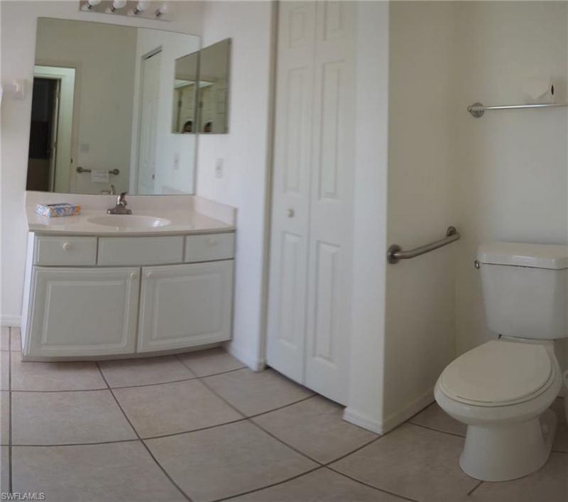 2730 2nd St Ne, Naples, FL 34120 Photo