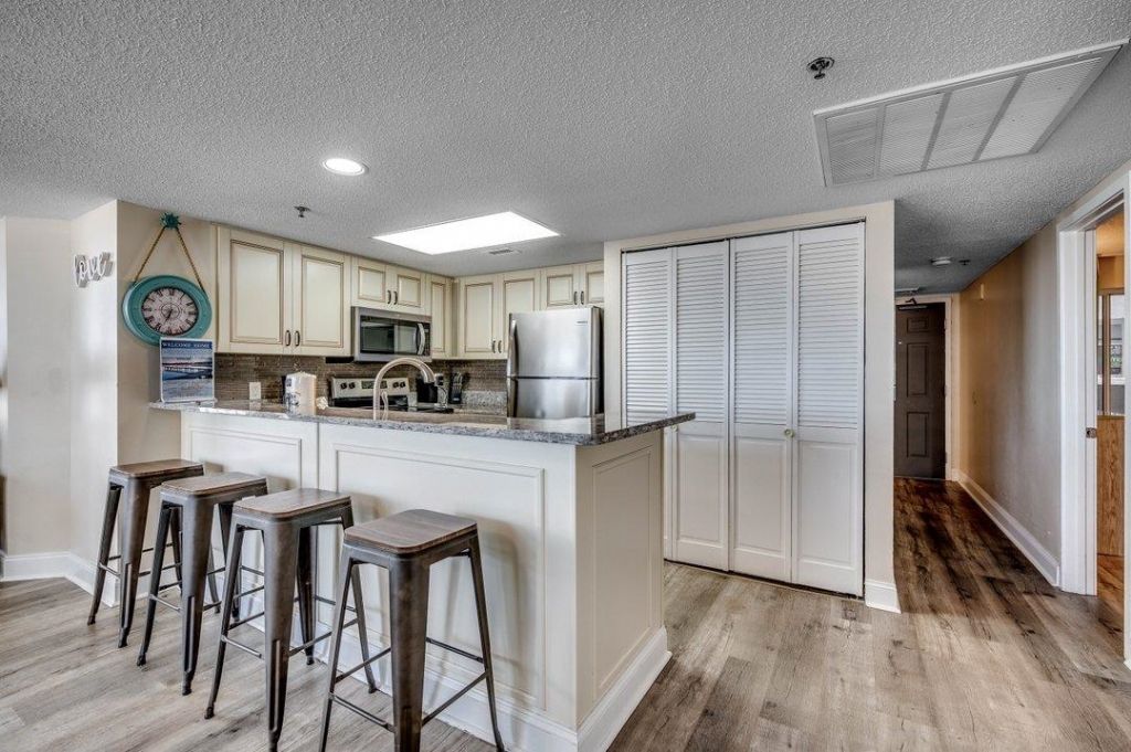 161 Seawatch Dr. Photo 10