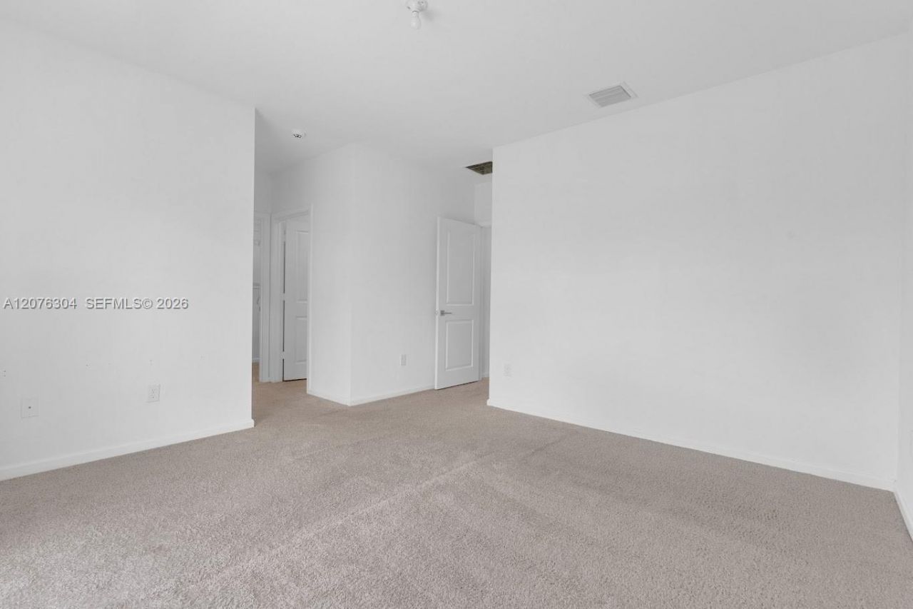 805 SE 18th St, Unit 805, Homestead, FL 33034 Photo