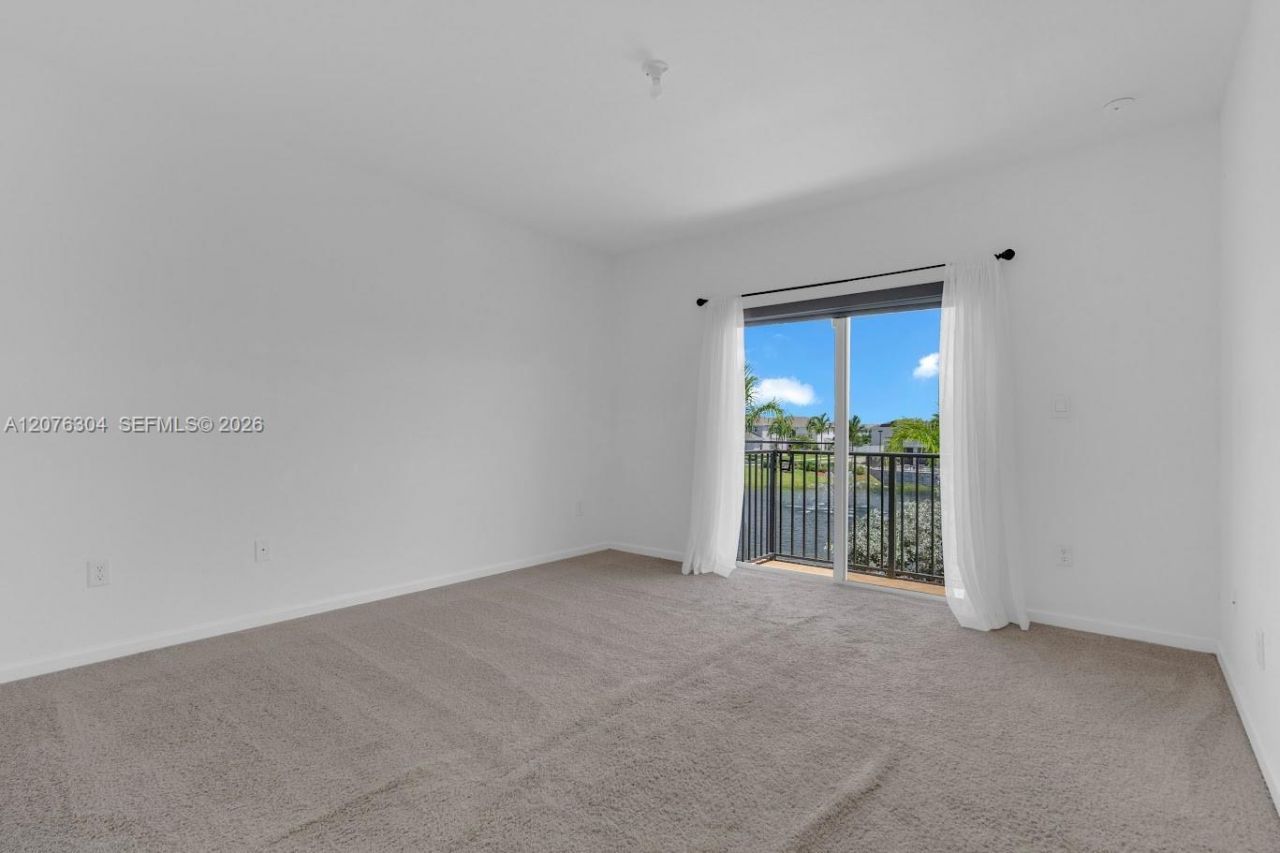 805 SE 18th St, Unit 805, Homestead, FL 33034 Photo