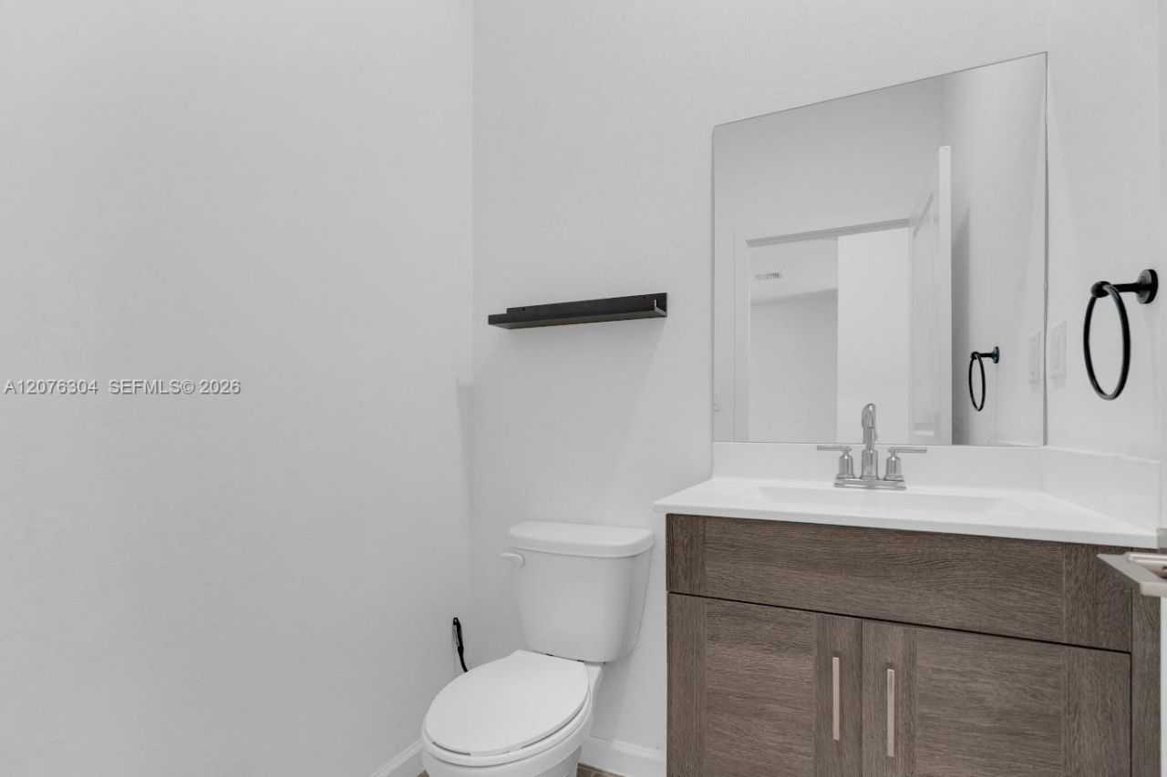 805 SE 18th St, Unit 805, Homestead, FL 33034 Photo
