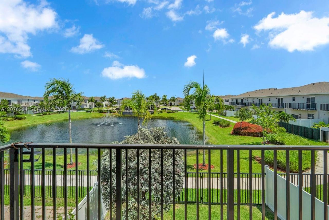 805 SE 18th St, Unit 805, Homestead, FL 33034 Photo