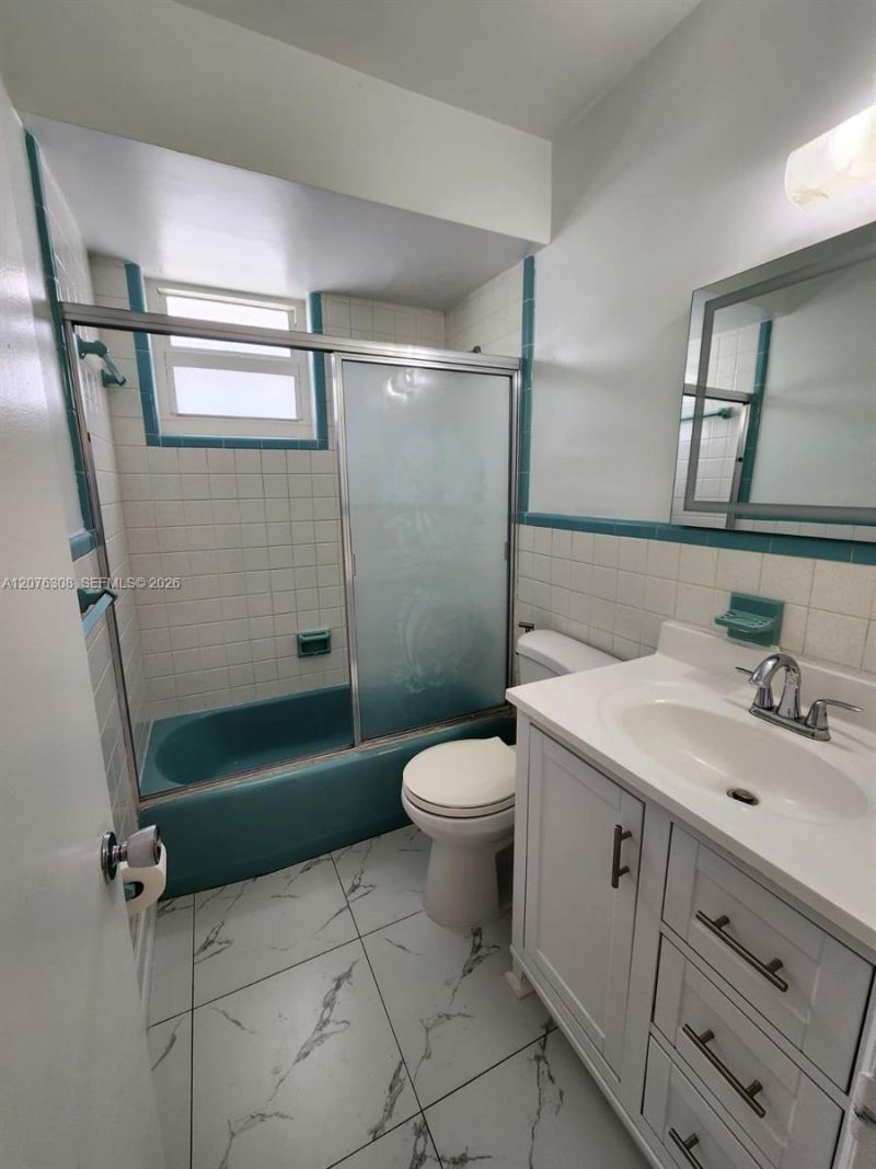 3525 Tyler St, Unit 9, Hollywood, FL 33021 Photo