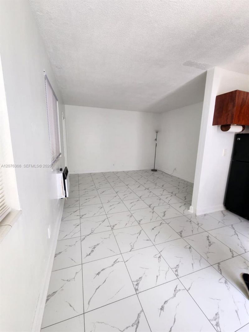 3525 Tyler St, Unit 9, Hollywood, FL 33021 Photo