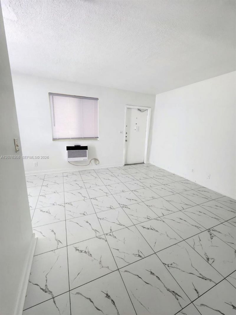 3525 Tyler St, Unit 9, Hollywood, FL 33021 Photo