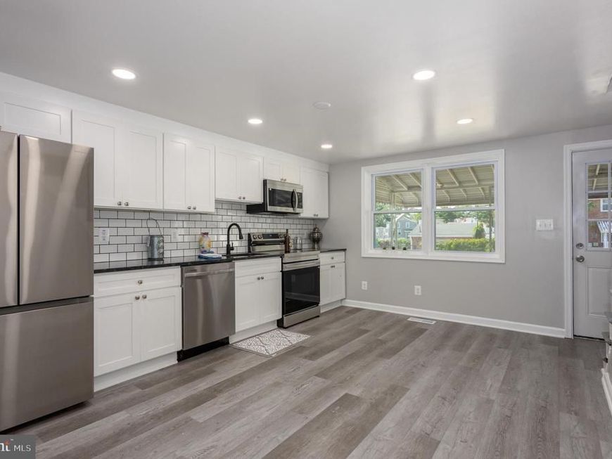 7804 Saint Bridget Lane, Baltimore, MD 21222 Main Photo
