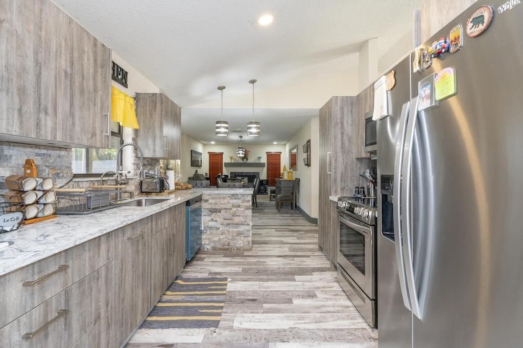 15211 60th Place N, The Acreage, FL 33470 Photo
