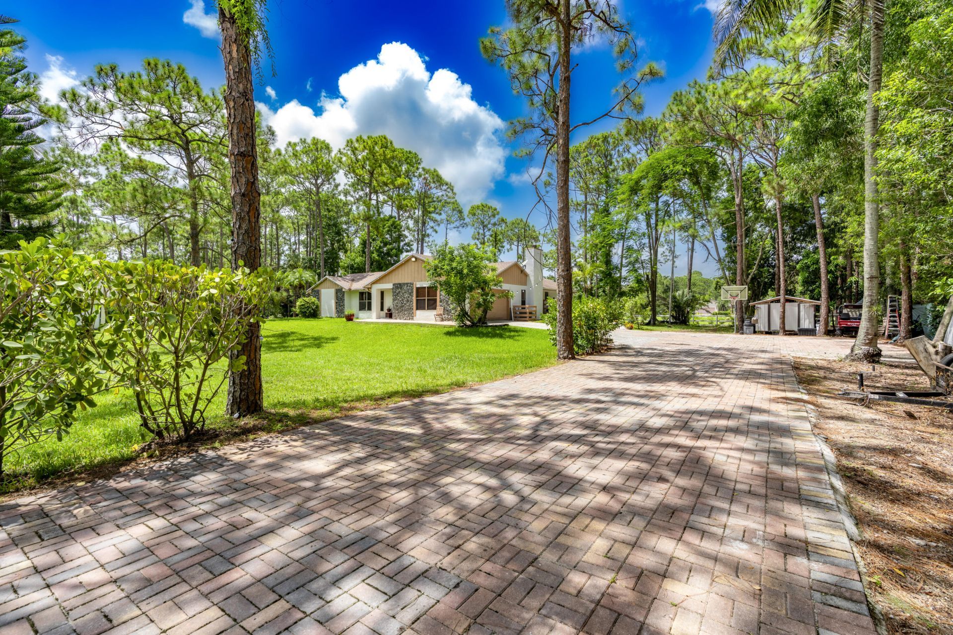 15211 60th Place N, The Acreage, FL 33470 Photo