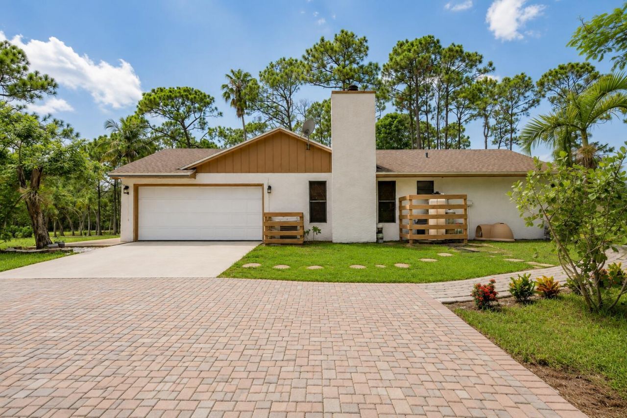 15211 60th Place N, The Acreage, FL 33470 Photo