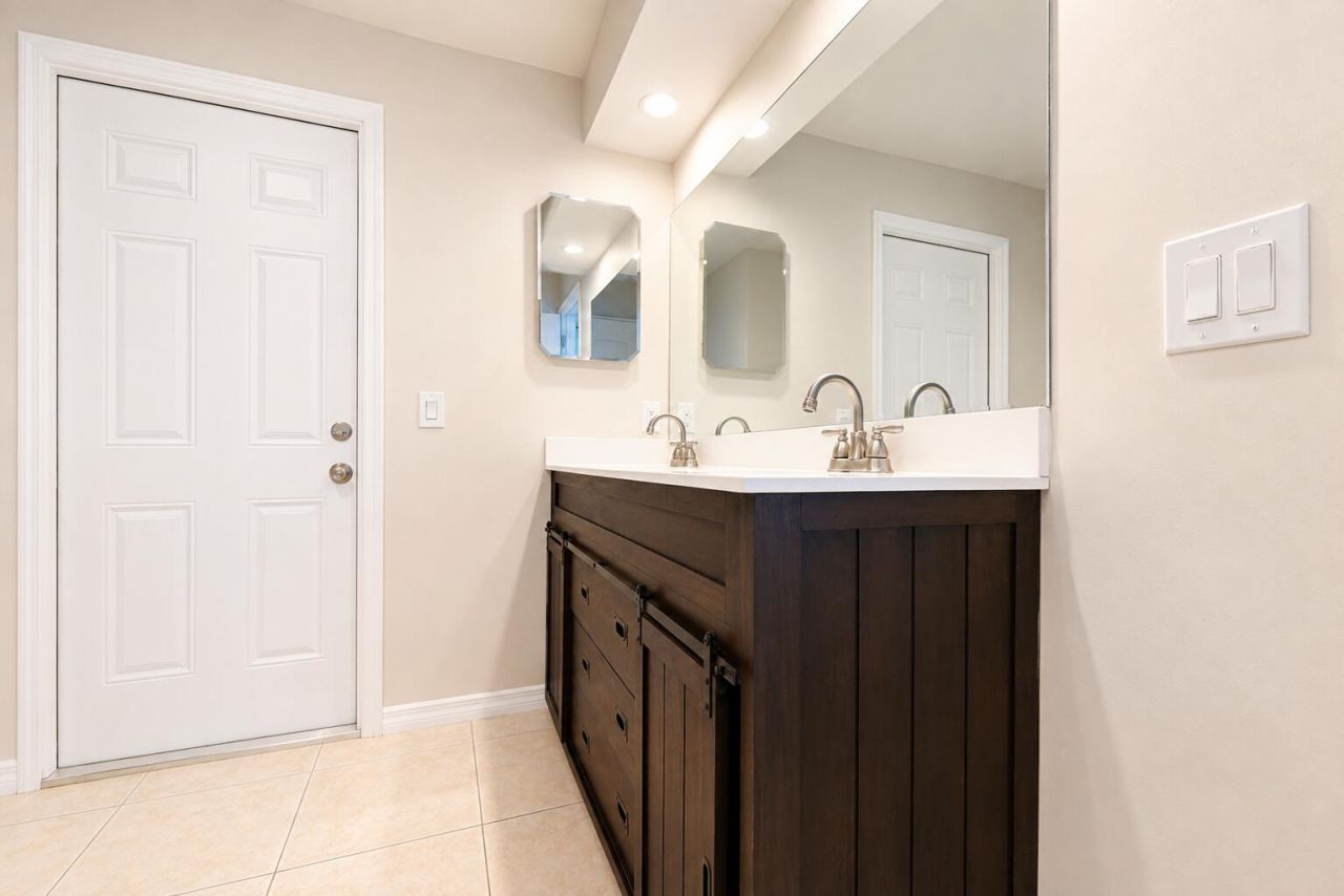 1091 SE Preston Lane, Port Saint Lucie, FL 34983 Photo