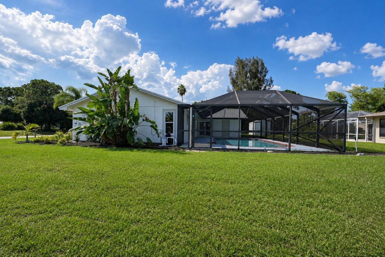 1091 SE Preston Lane, Port Saint Lucie, FL 34983 Photo