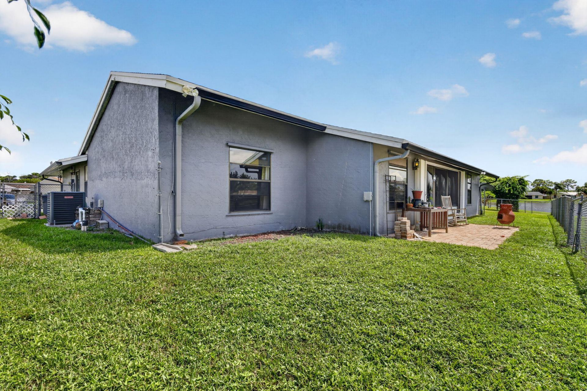 8353 Raymond Drive, Boynton Beach, FL 33472 Photo