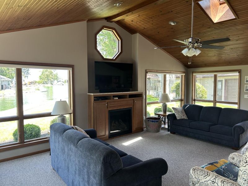 21 Breezewood Lane, Saint Marys, OH 45885 Photo 8