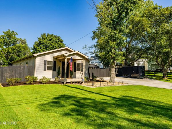 410 Harville St, Maryville, TN 37804